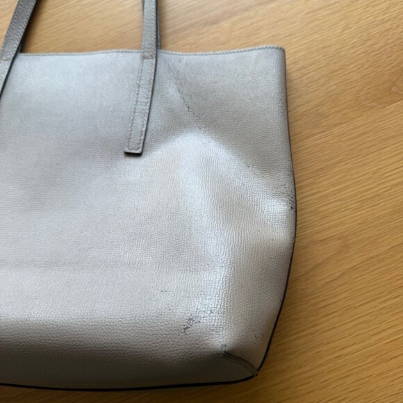 FENDI Vienna Leather Logo Shopping Tote w/Zippered Pouch - Picture 11 of 15